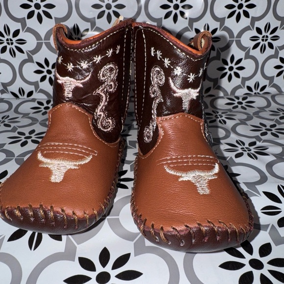 Meylan Baby unisex brown and tan leather western cowboy boots 6-9 months - Picture 11 of 15